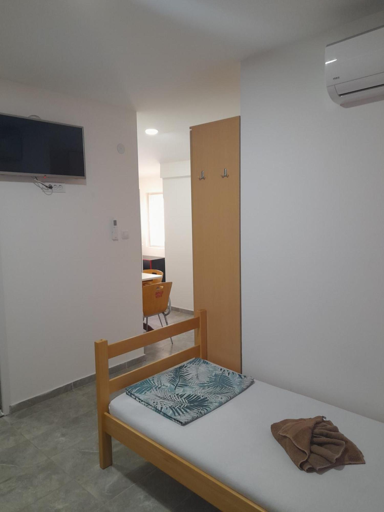 Libero Apartmani Surčin 외부 사진