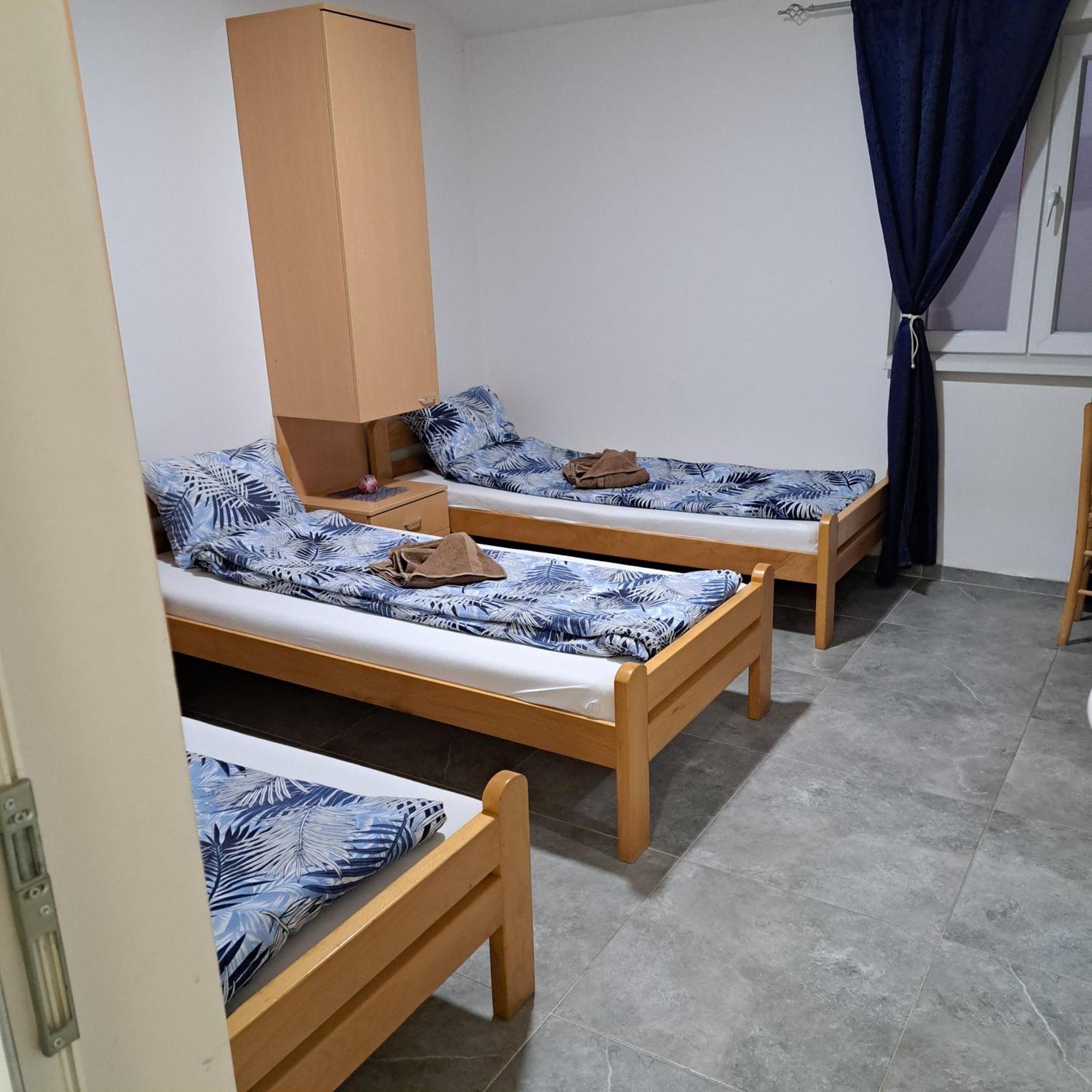 Libero Apartmani Surčin 외부 사진